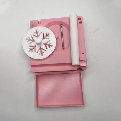 Hordozható fonalcsévé-tároló doboz