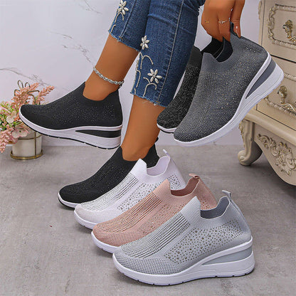 👟 Lépjen csillogó kényelembe – Női strasszos slip-on sportcipő (flyknit felsőrész, párnázott platform) – Utánvétes ✨