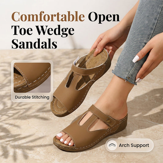 👡 5 000+ nő kedvence – Légáteresztő kivágott ék szandál – állítható illeszkedés, párnázott talpbetét, puha PU felsőrész, 4,5 cm‑es sarok